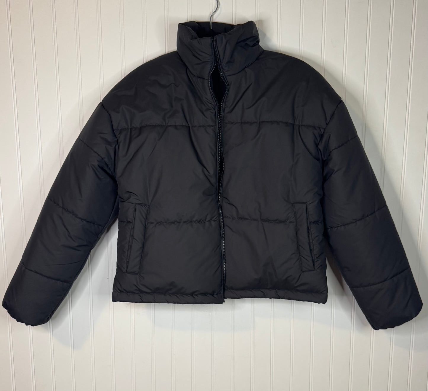 Black Cropped Puffer Coat